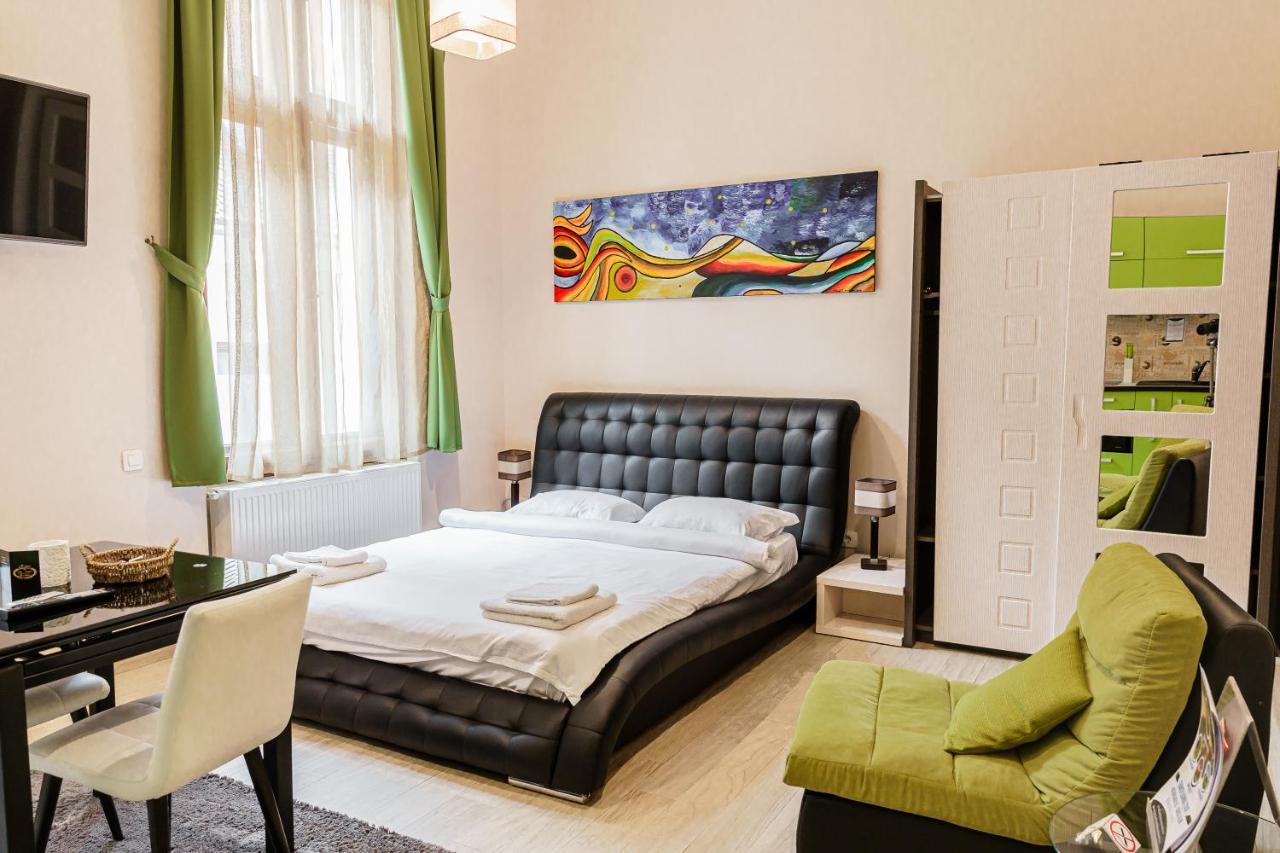 Select City Center Apartments Braşov Dış mekan fotoğraf