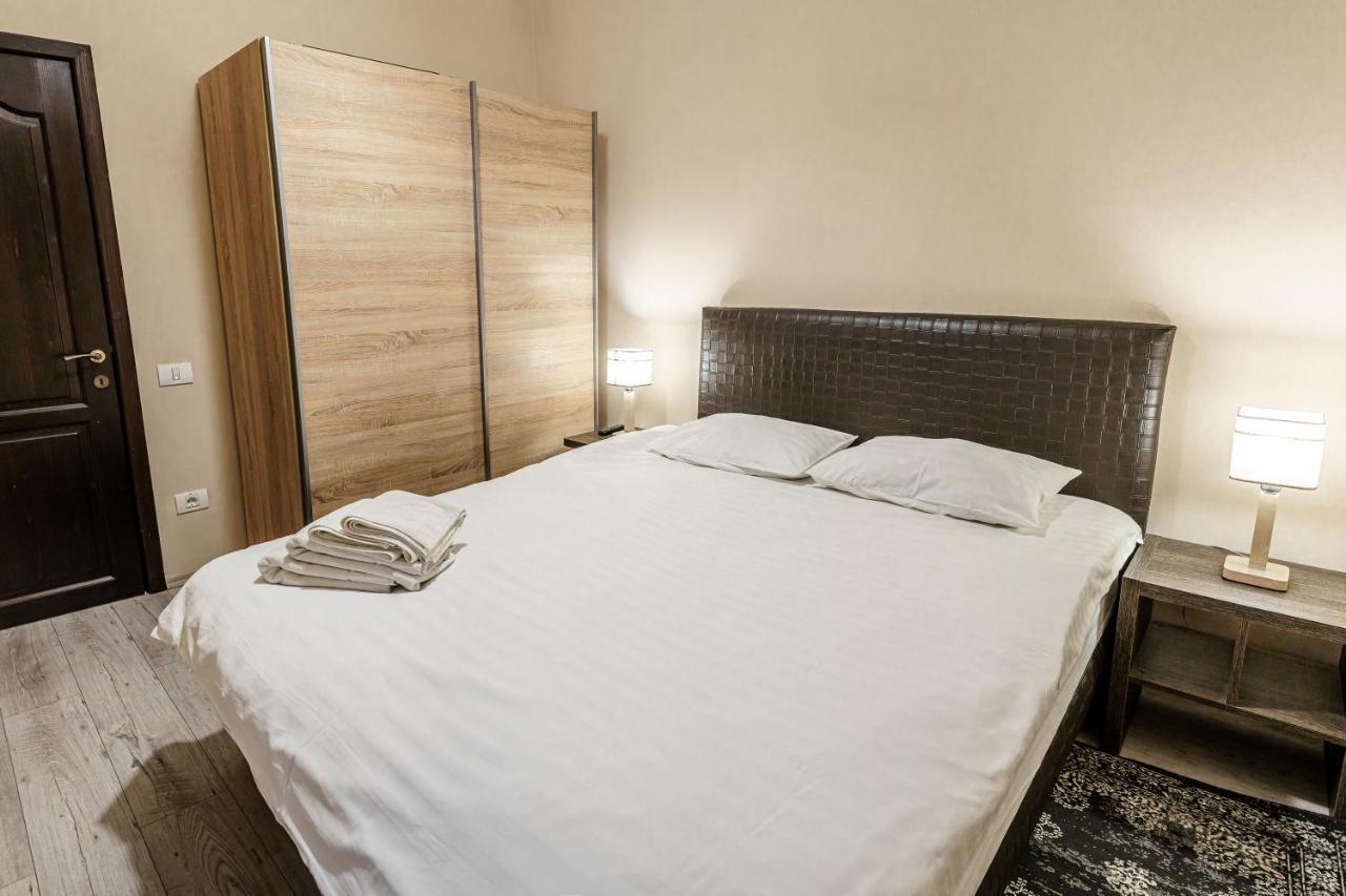 Select City Center Apartments Braşov Dış mekan fotoğraf